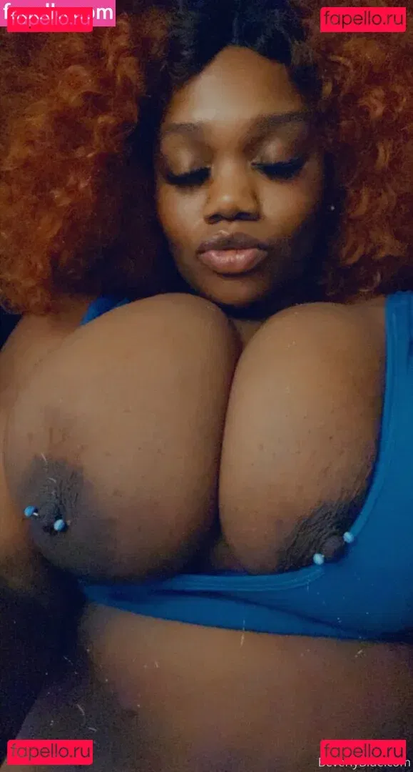 beverlyblue3x Onlyfans Photo Gallery 