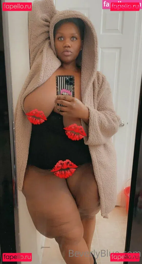 beverlyblue3x Onlyfans Photo Gallery 