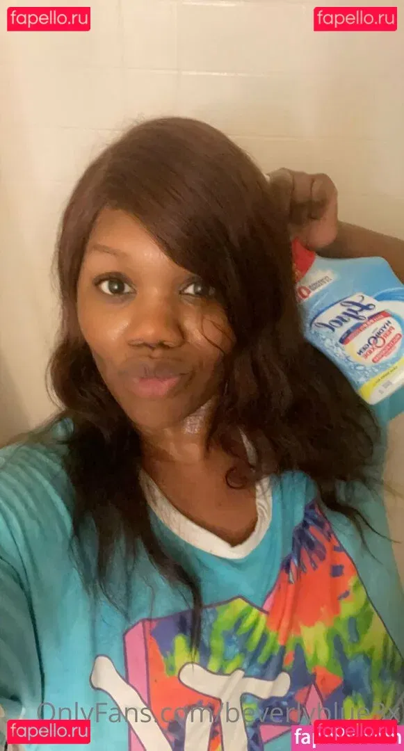 beverlyblue3x Onlyfans Photo Gallery 