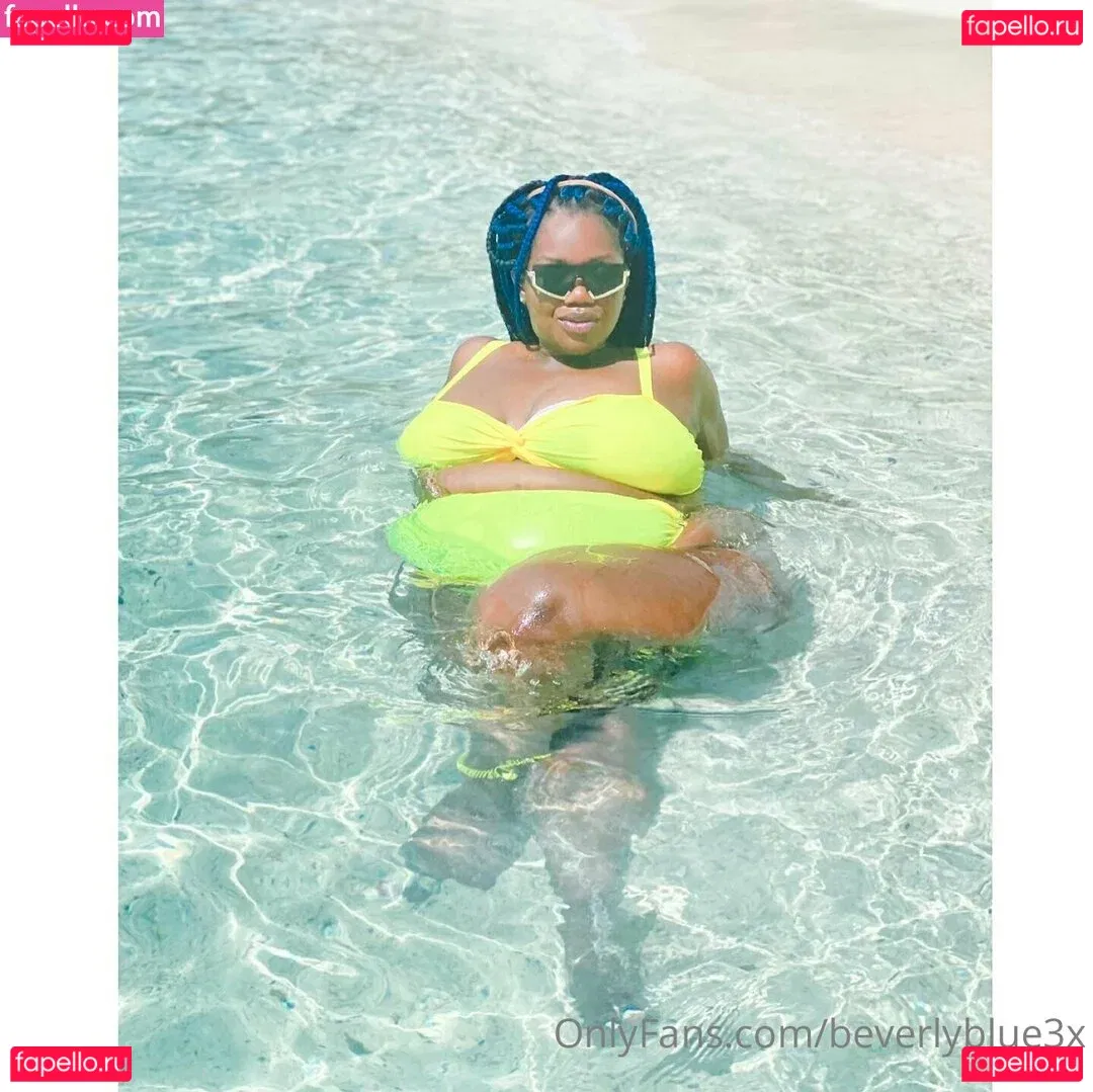 beverlyblue3x Onlyfans Photo Gallery 