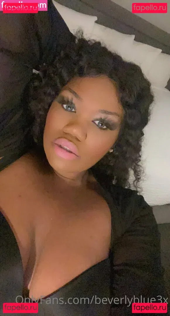 beverlyblue3x Onlyfans Photo Gallery 