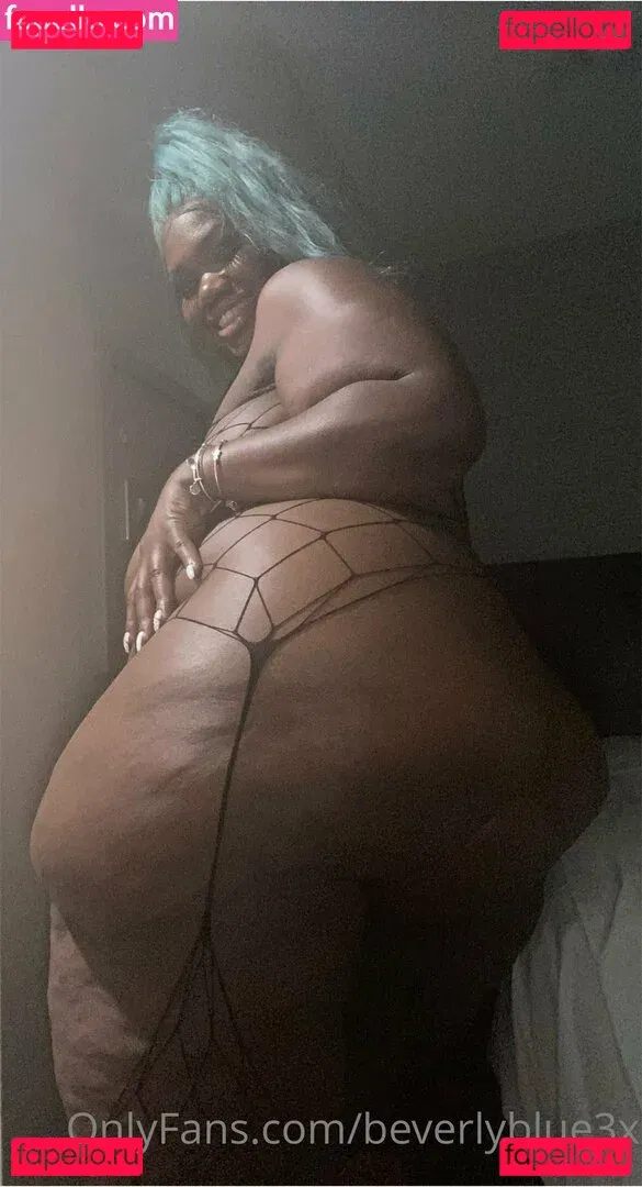beverlyblue3x Onlyfans Photo Gallery 
