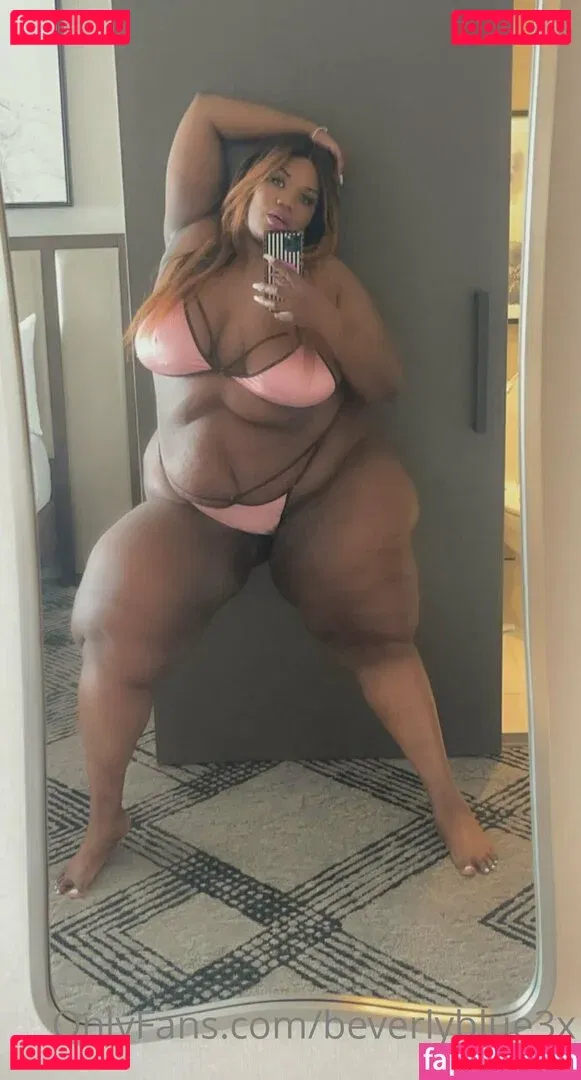 beverlyblue3x Onlyfans Photo Gallery 