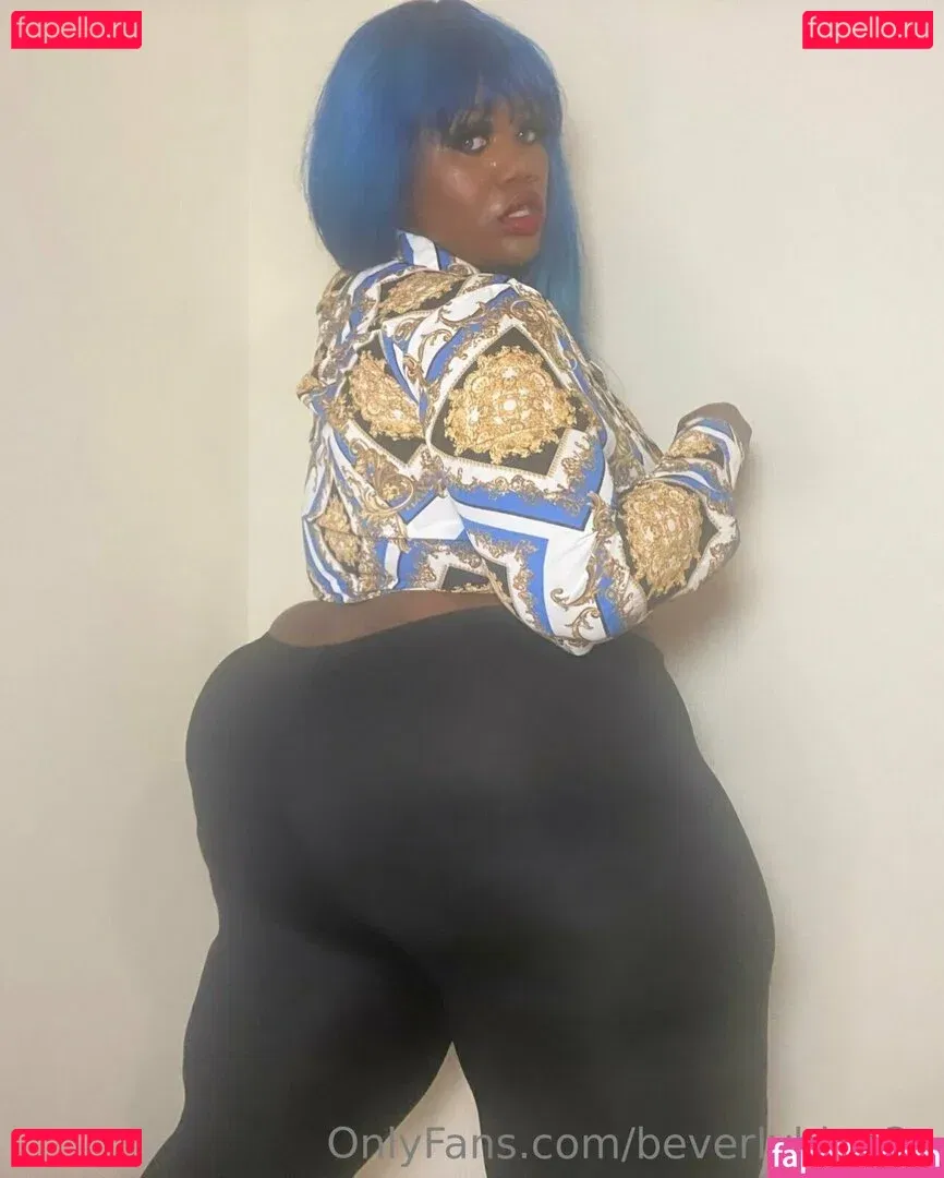 beverlyblue3x Onlyfans Photo Gallery 