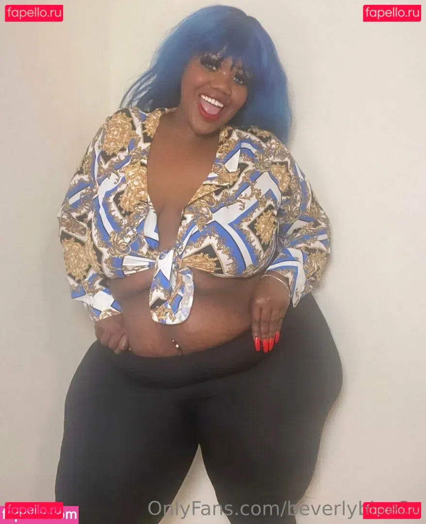 beverlyblue3x Onlyfans Photo Gallery 