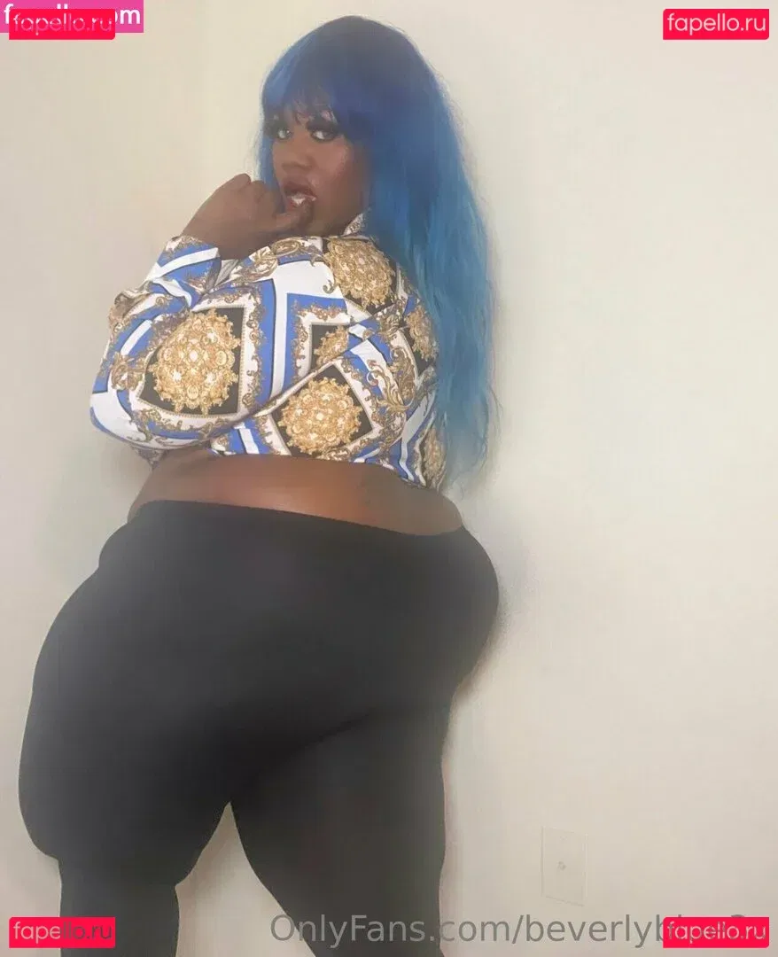 beverlyblue3x Onlyfans Photo Gallery 