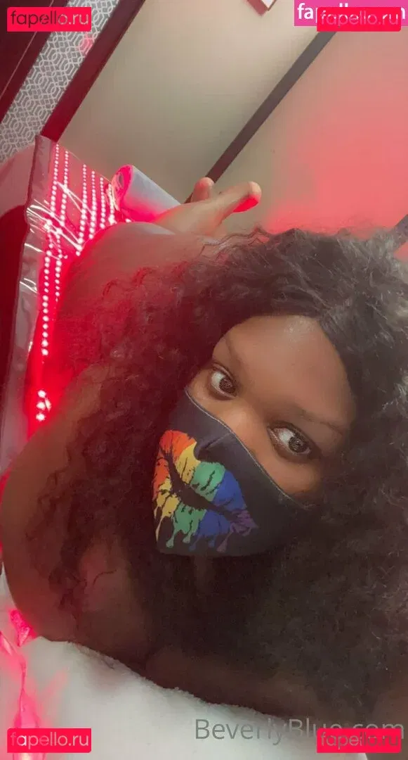 beverlyblue3x Onlyfans Photo Gallery 