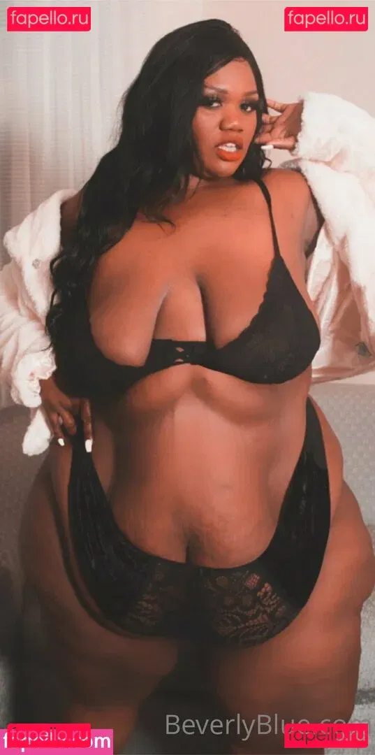 beverlyblue3x Onlyfans Photo Gallery 