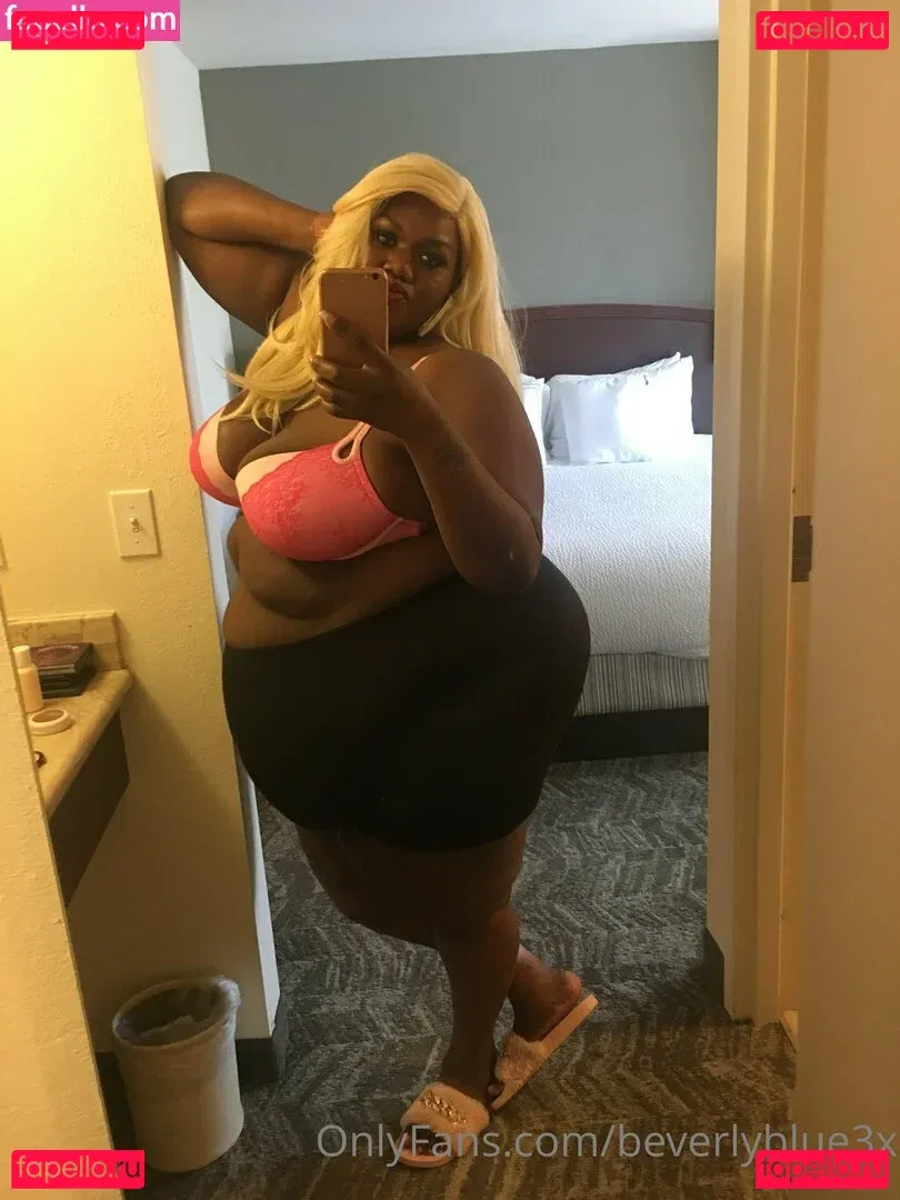 beverlyblue3x Onlyfans Photo Gallery 