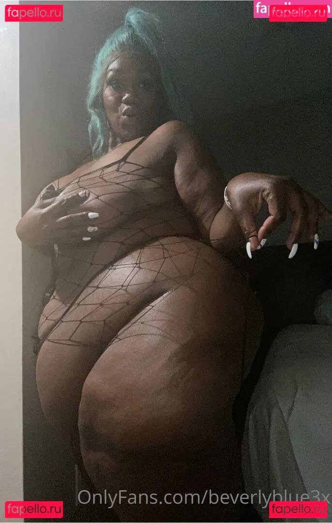 beverlyblue3x Onlyfans Photo Gallery 