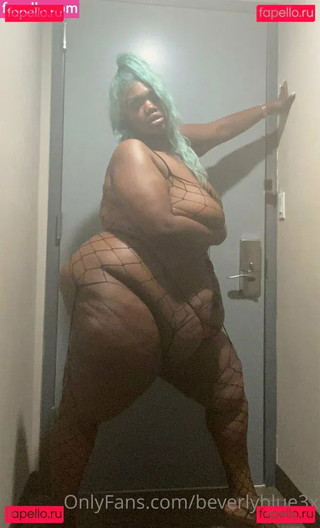beverlyblue3x Onlyfans Photo Gallery 