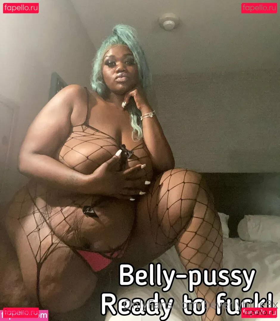 beverlyblue3x Onlyfans Photo Gallery 