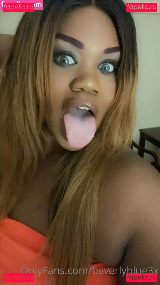 beverlyblue3x Onlyfans Photo Gallery 