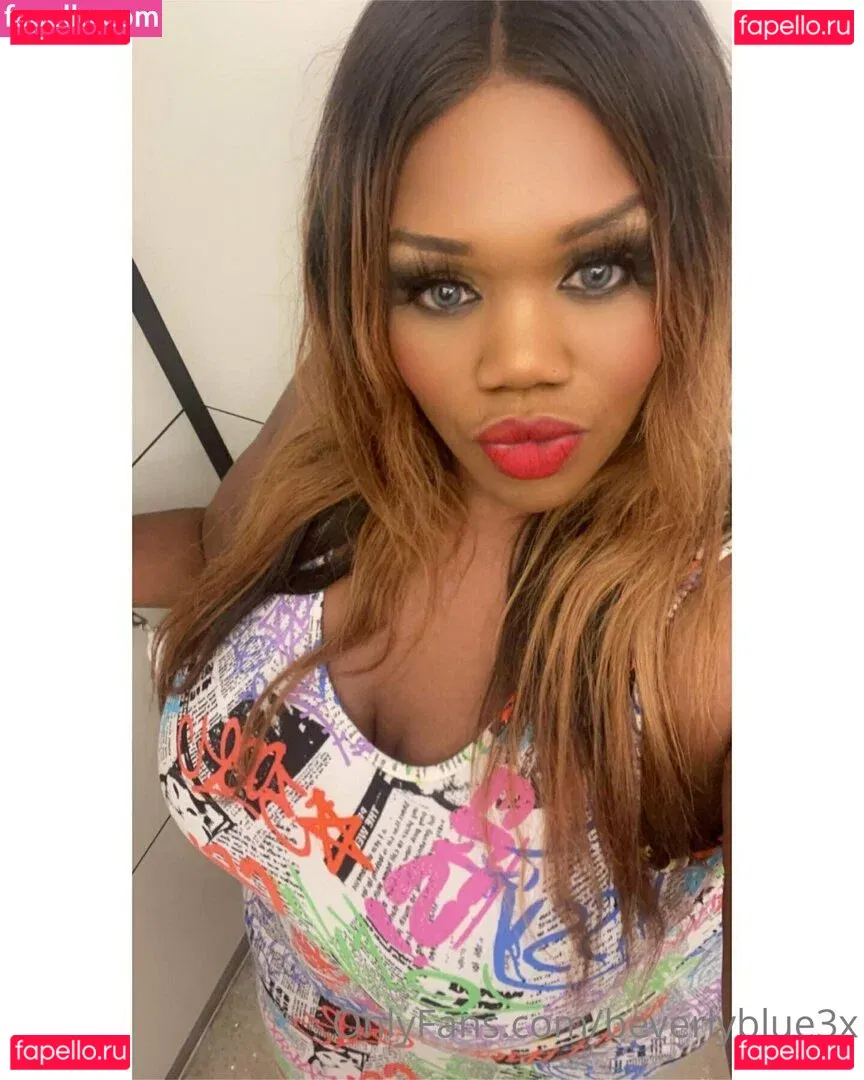 beverlyblue3x Onlyfans Photo Gallery 