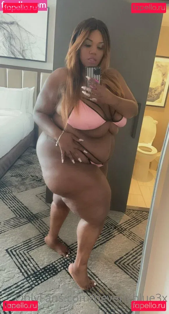 beverlyblue3x Onlyfans Photo Gallery 