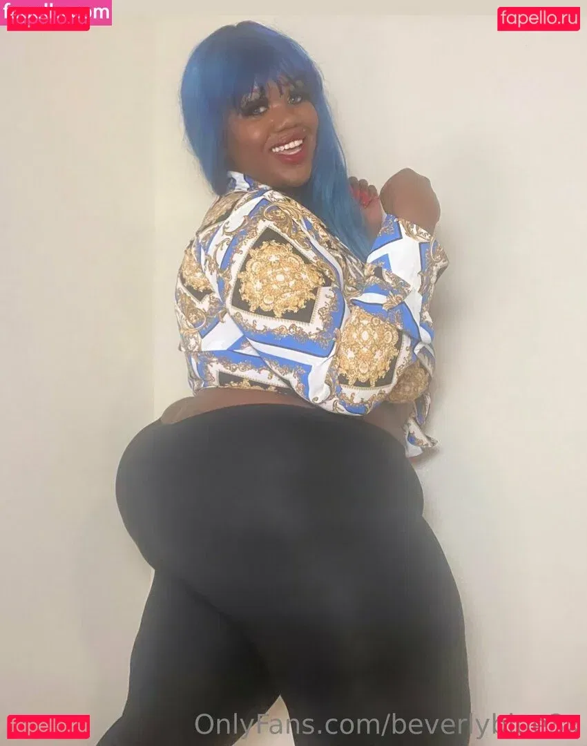 beverlyblue3x Onlyfans Photo Gallery 