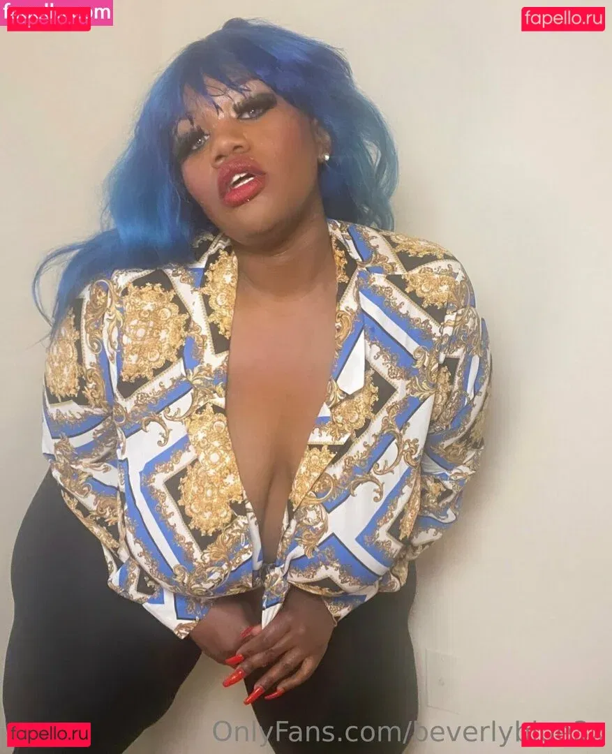 beverlyblue3x Onlyfans Photo Gallery 