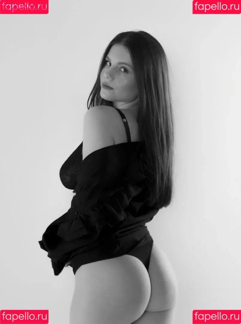 Madlen.brandao Onlyfans Photo Gallery 