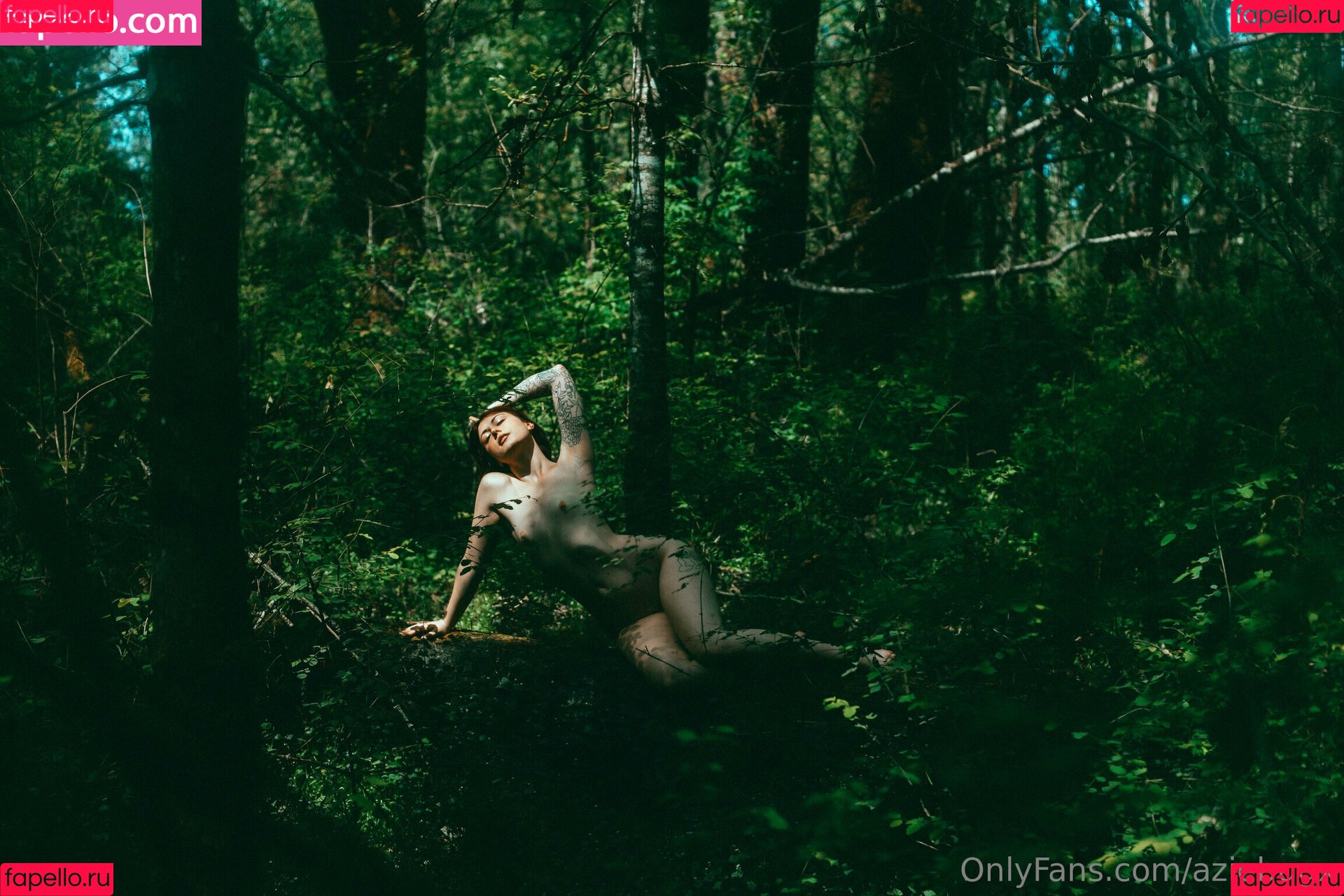 aziebugx Onlyfans Photo Gallery 