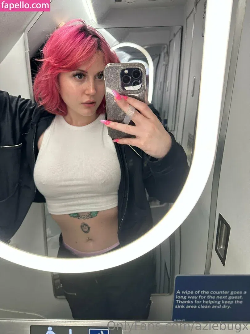 aziebugx Onlyfans Photo Gallery 