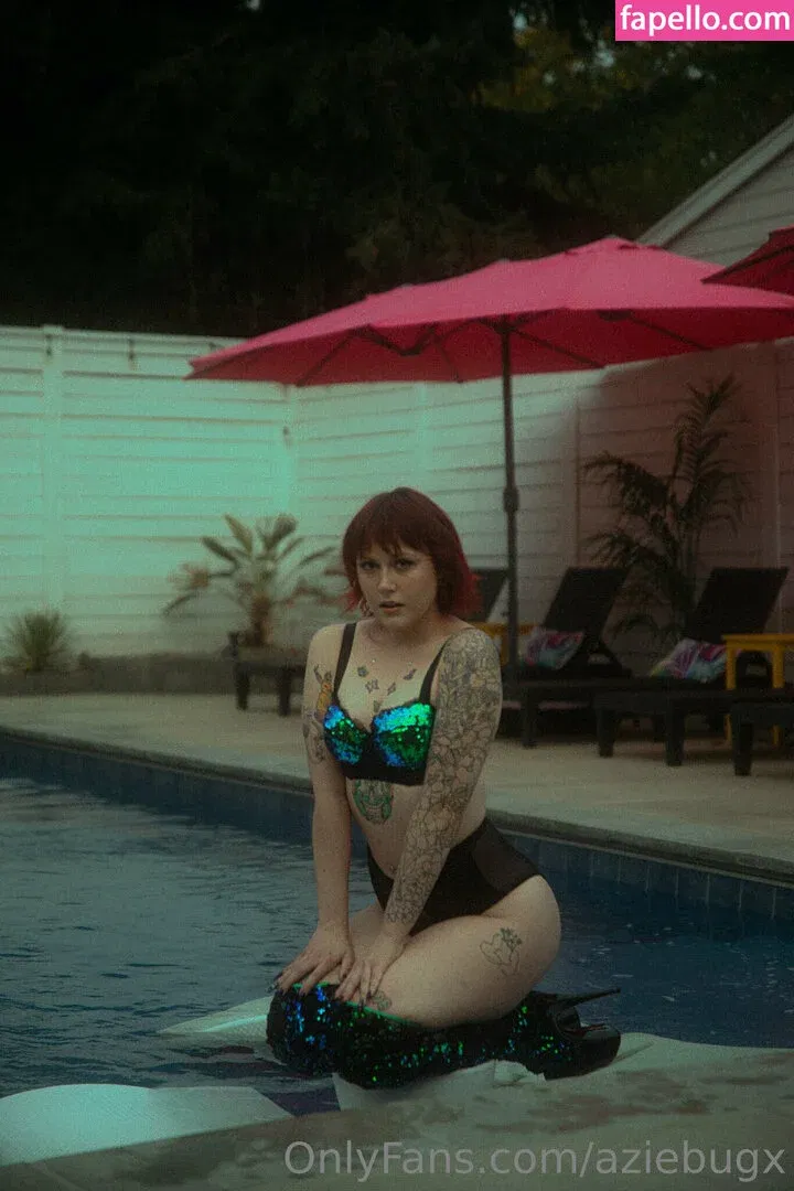 aziebugx Onlyfans Photo Gallery 