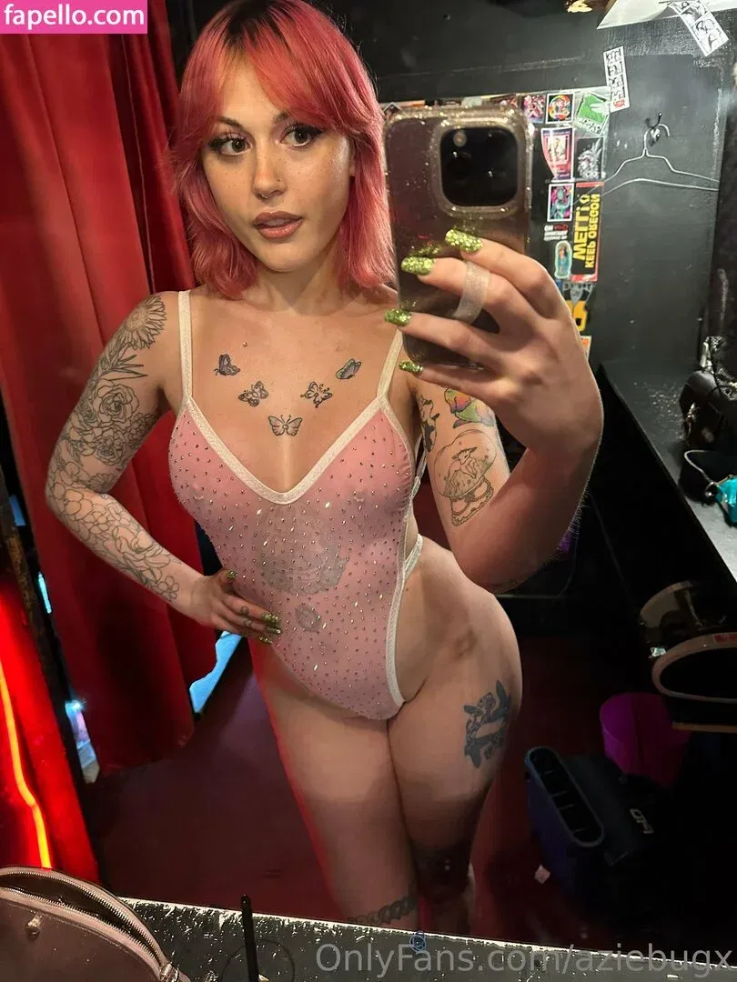aziebugx Onlyfans Photo Gallery 