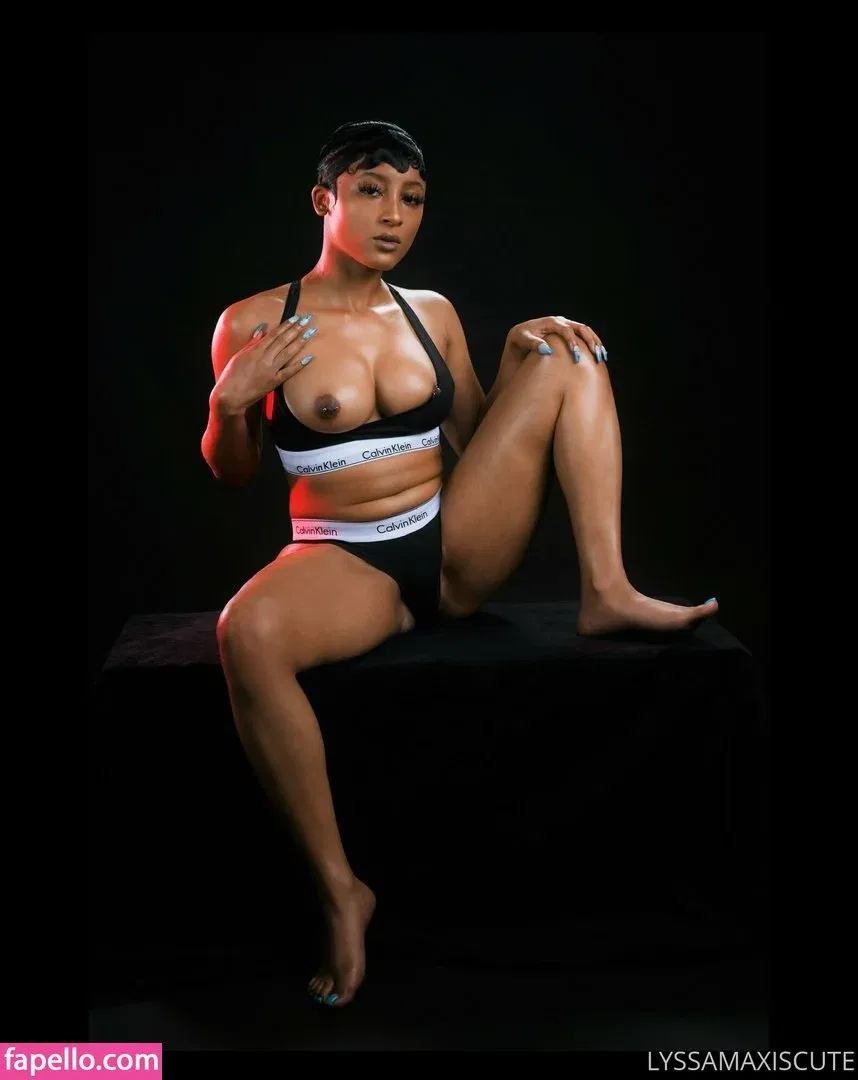 Alyssa Maxwell Onlyfans Photo Gallery 