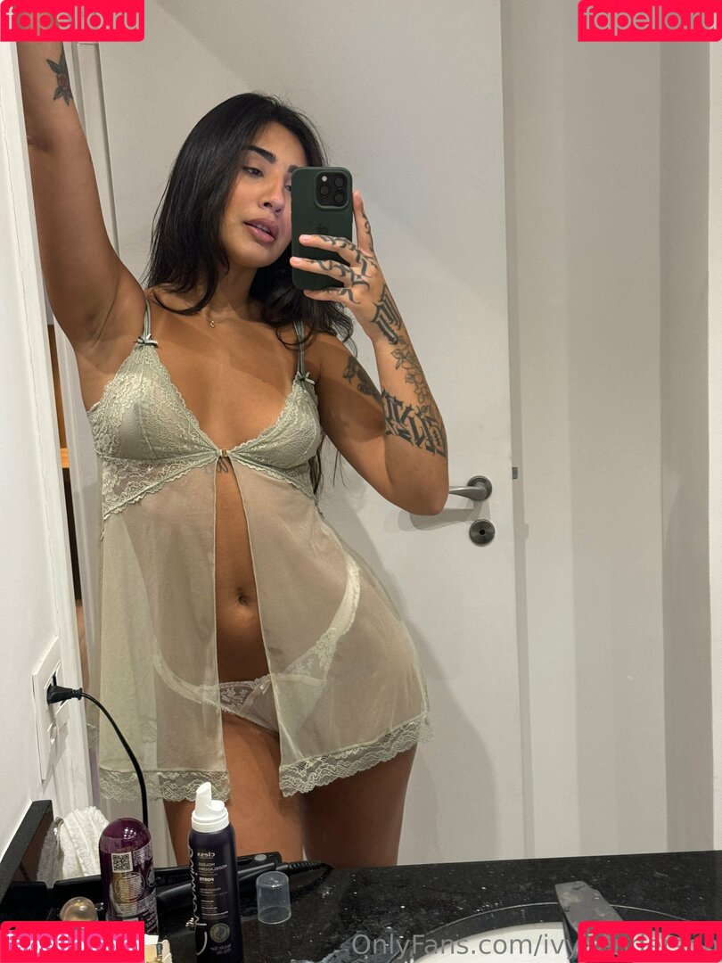 Leticia Ceroche Nude Onlyfans Photo 39