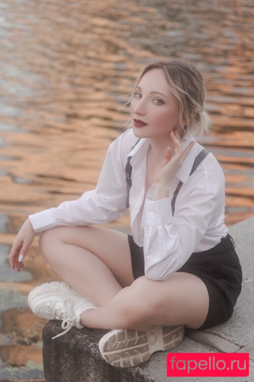 Anna Trandyusha Onlyfans Photo Gallery 