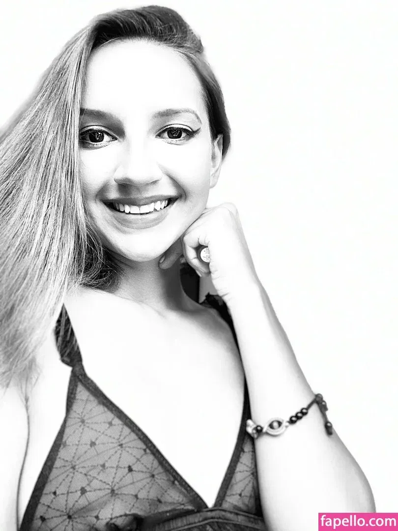 a1isa Onlyfans Photo Gallery 