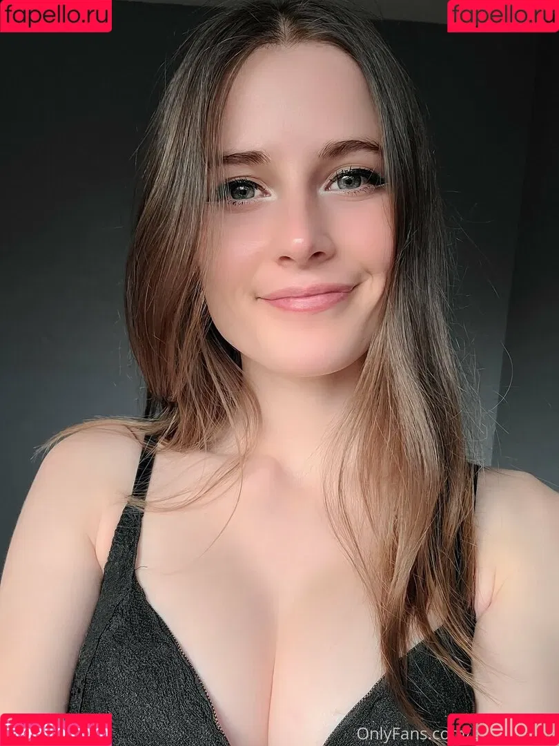 Gemmaelle Onlyfans Photo Gallery 