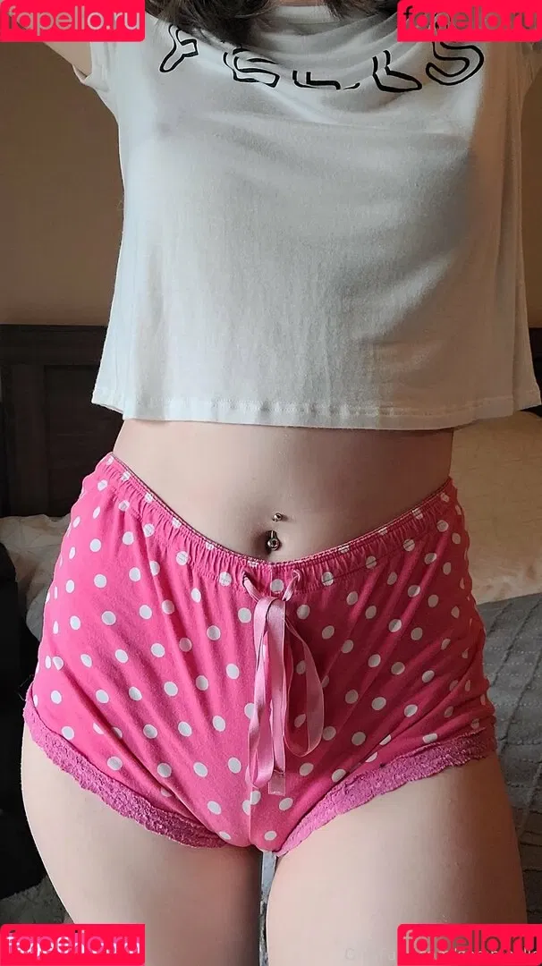 Gemmaelle Onlyfans Photo Gallery 