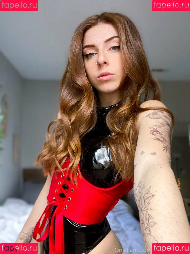 goddess_lynn Onlyfans Photo Gallery 