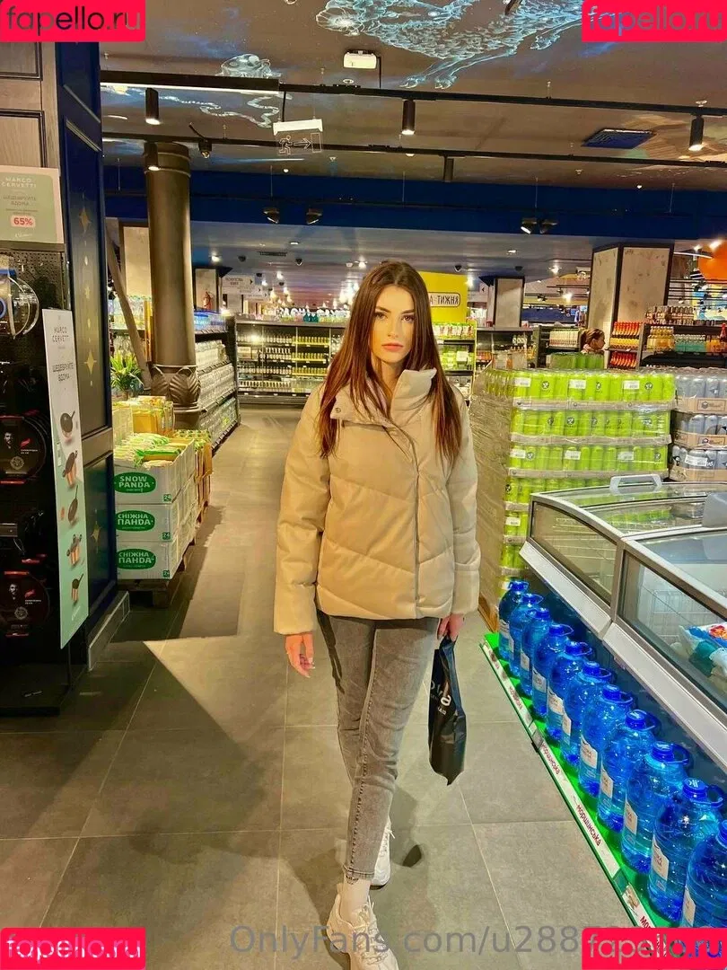 annie_minor Onlyfans Photo Gallery 