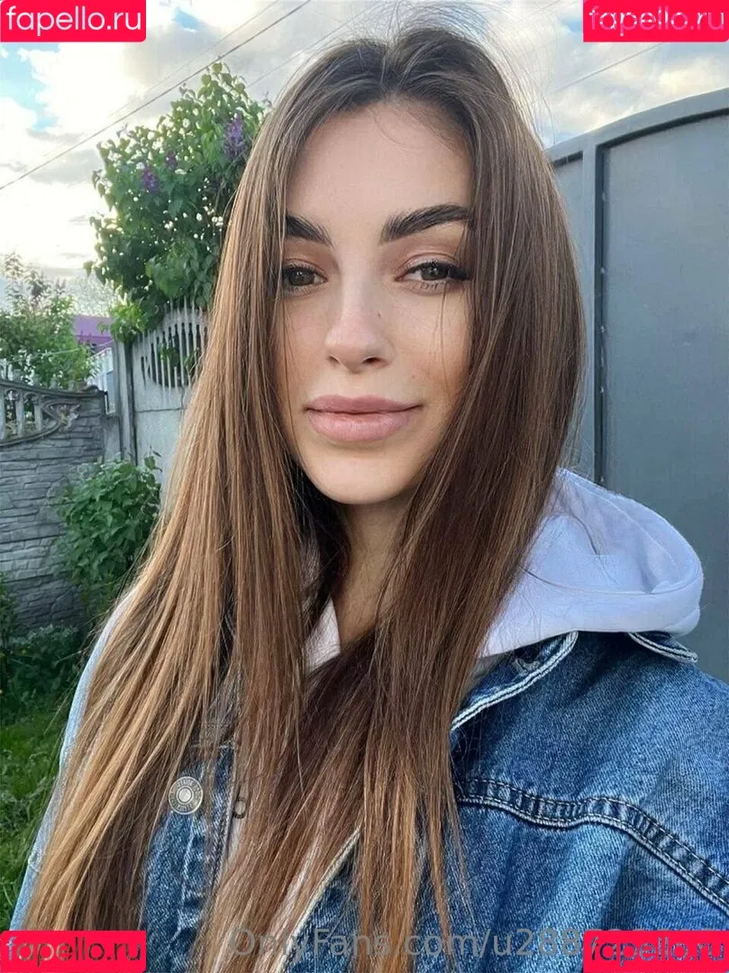 annie_minor Onlyfans Photo Gallery 