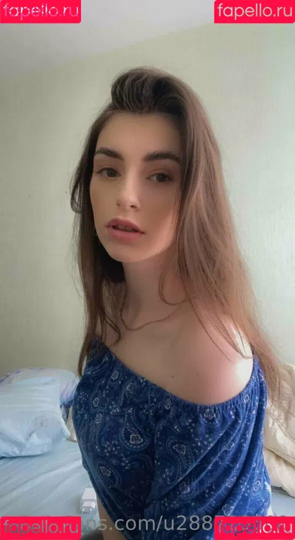 annie_minor Onlyfans Photo Gallery 
