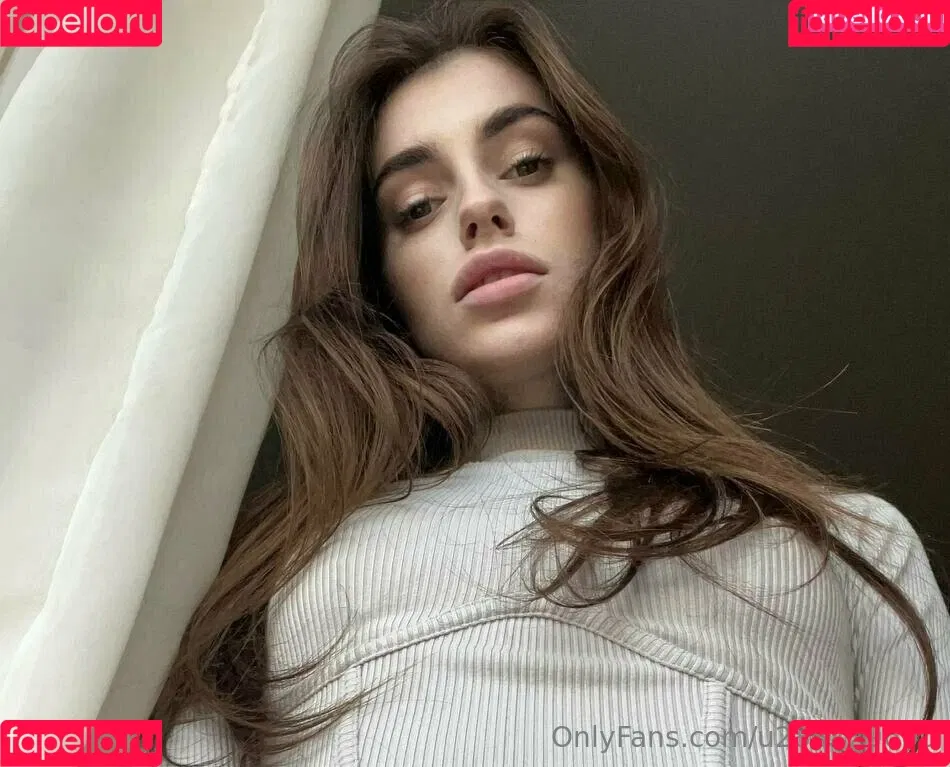 annie_minor Onlyfans Photo Gallery 