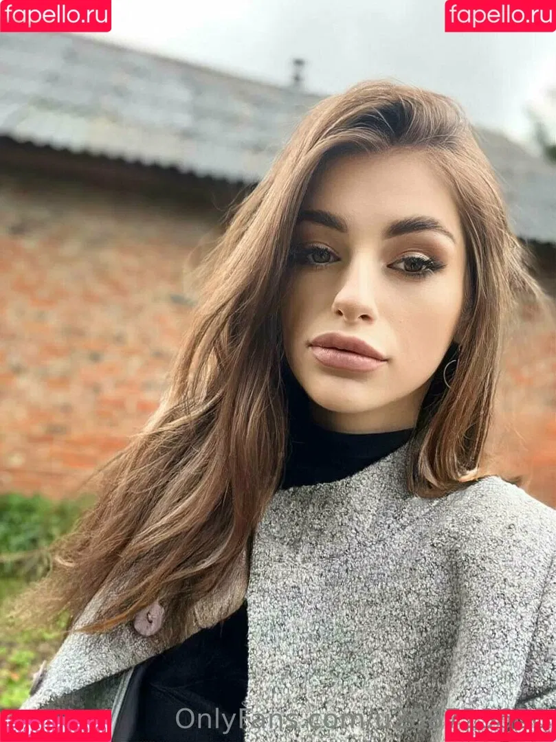 annie_minor Onlyfans Photo Gallery 