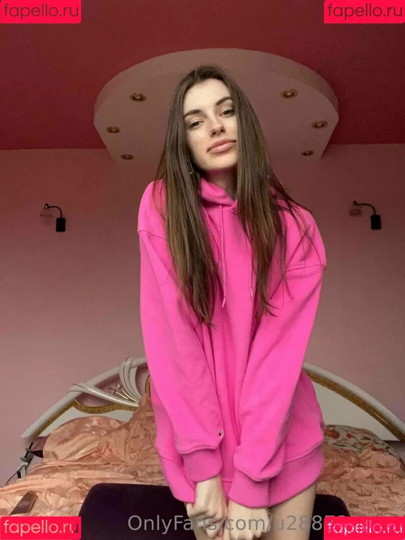 annie_minor Onlyfans Photo Gallery 