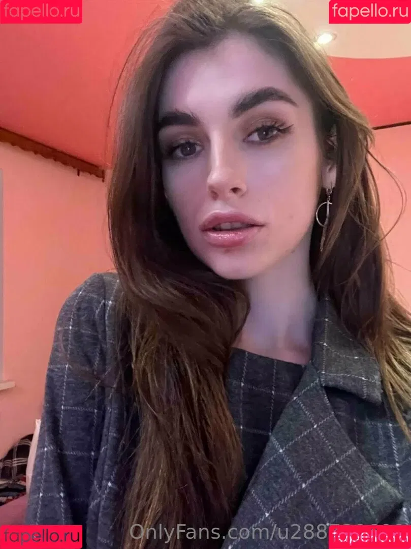 annie_minor Onlyfans Photo Gallery 