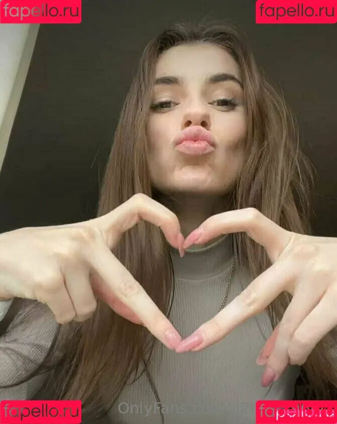 annie_minor Onlyfans Photo Gallery 