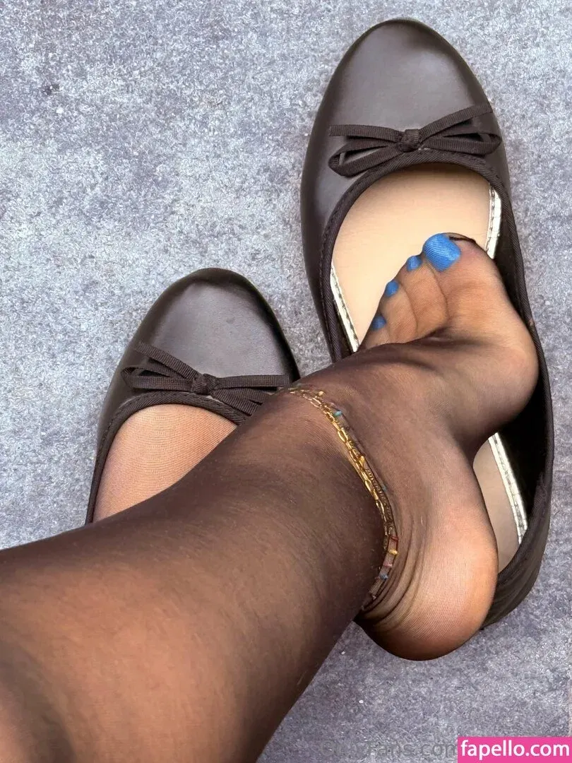 solesmad Onlyfans Photo Gallery 