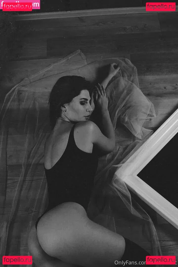 sasha.unic Onlyfans Photo Gallery 