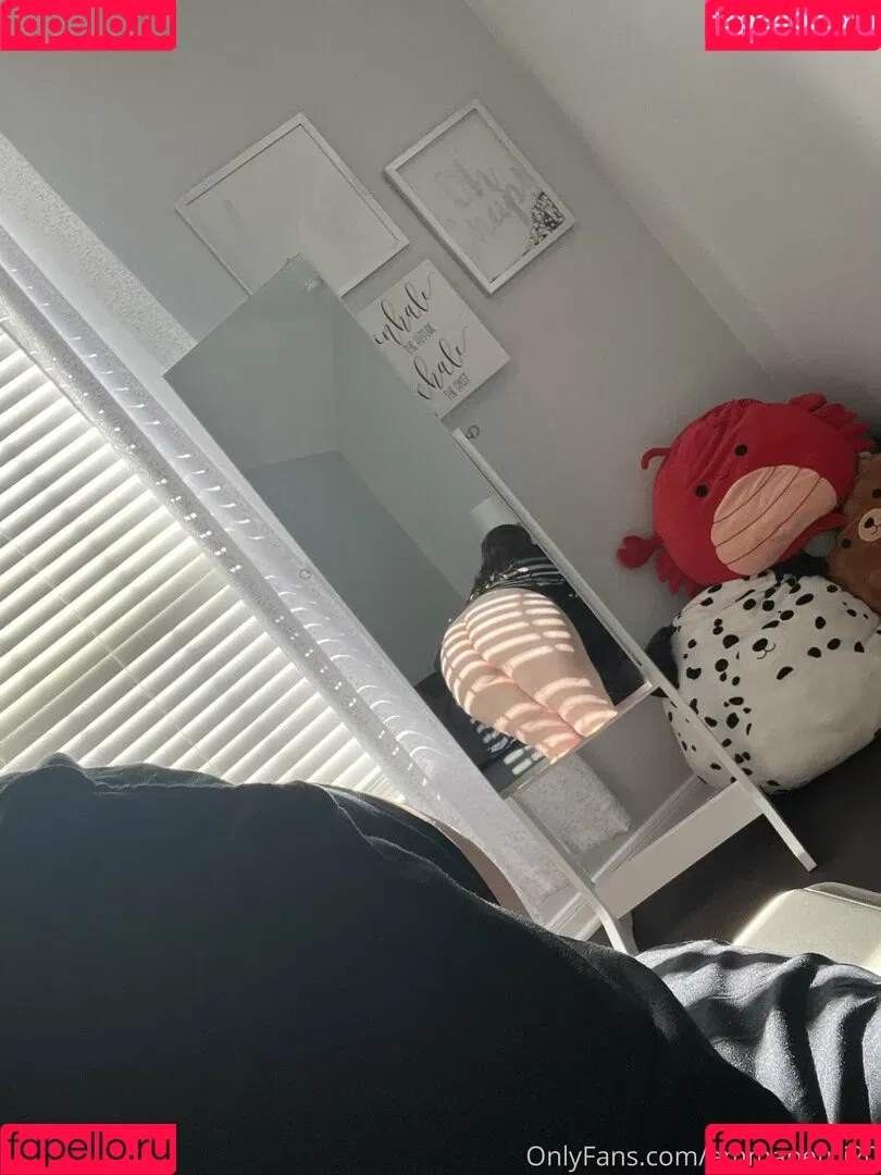 bigtittyemma Onlyfans Photo Gallery 