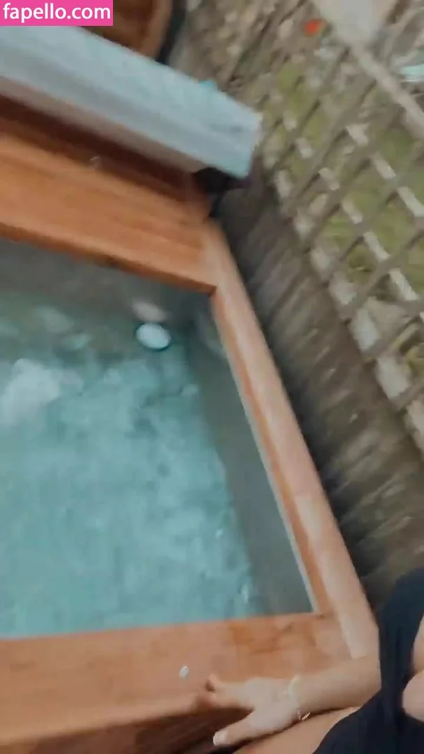 bigtittyemma Onlyfans Photo Gallery 