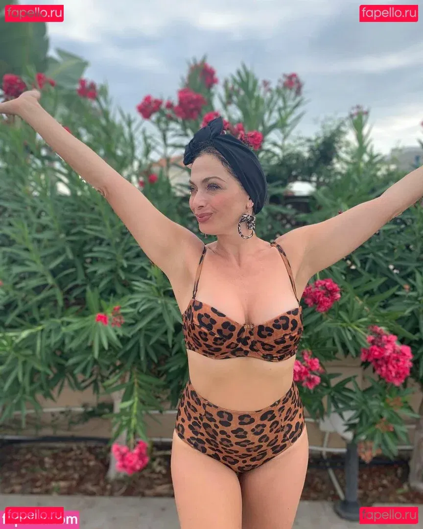 bigtittyemma Onlyfans Photo Gallery 