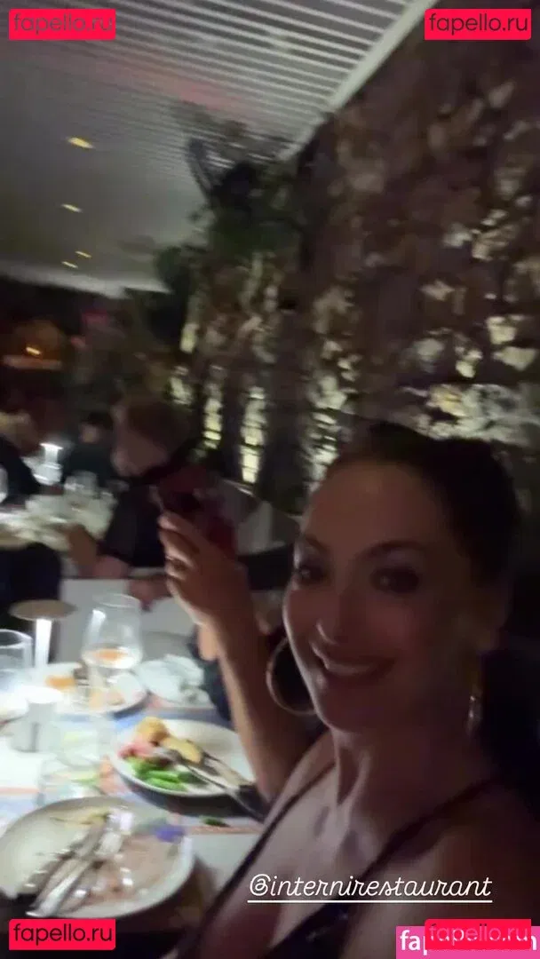 bigtittyemma Onlyfans Photo Gallery 