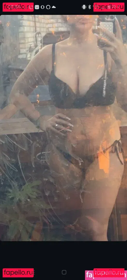 bigtittyemma Onlyfans Photo Gallery 