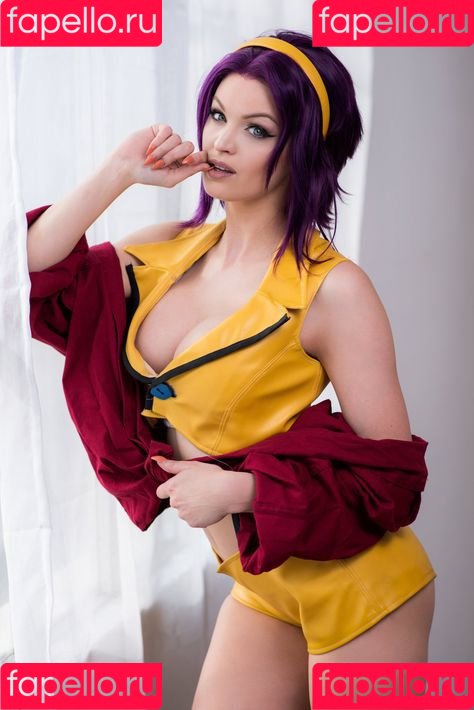 Danielle DeNicola Onlyfans Photo Gallery 