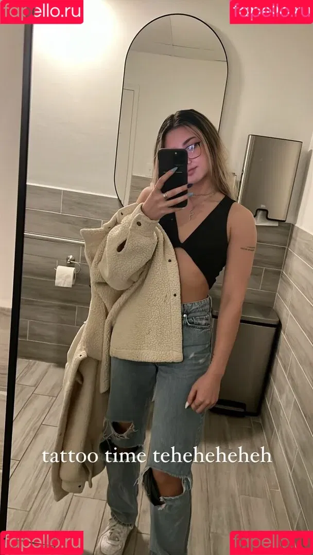 Leoniemontybtw Onlyfans Photo Gallery 